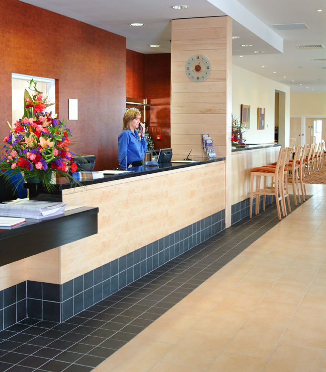 Holiday Inn Express Antrim By Ihg Interiér fotografie